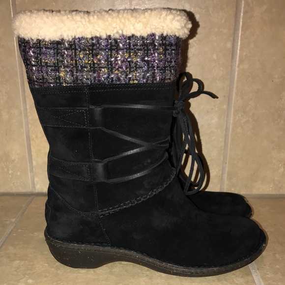 UGG Shoes - Women's Ugg Tasasa Boot Size 7 UGG Shoes - Women's Ugg Tasasa Boot Size 7